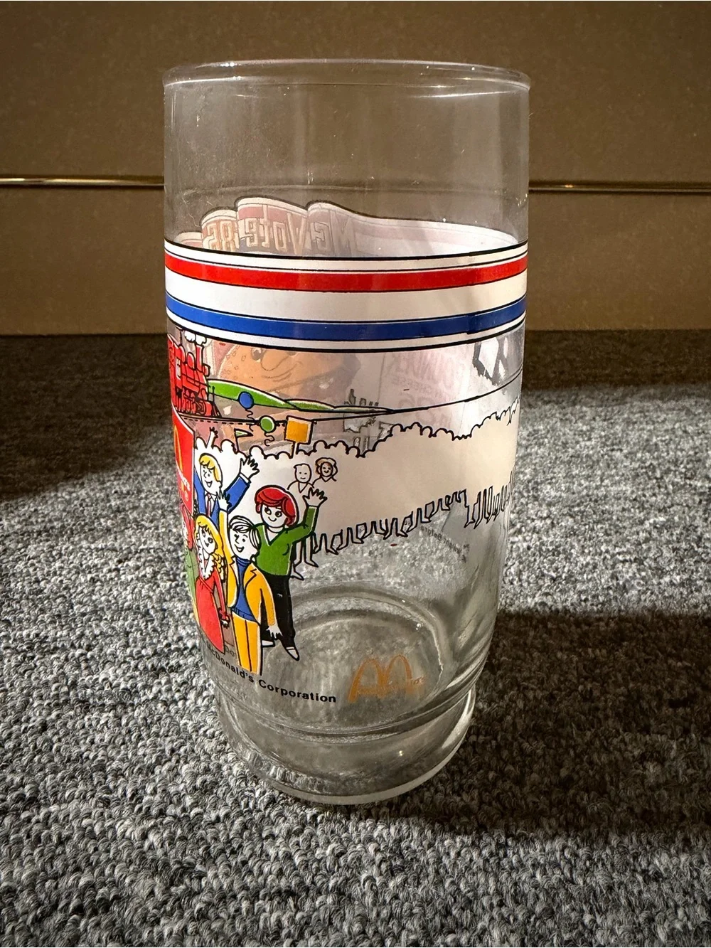 Vintage McVote '86 Promotional Burger Glass - Red white and blue